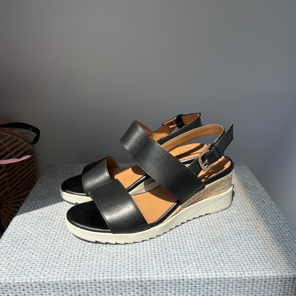 Women's Easy Spirit EVOLVE Zen Wedge Sandal Black Leather